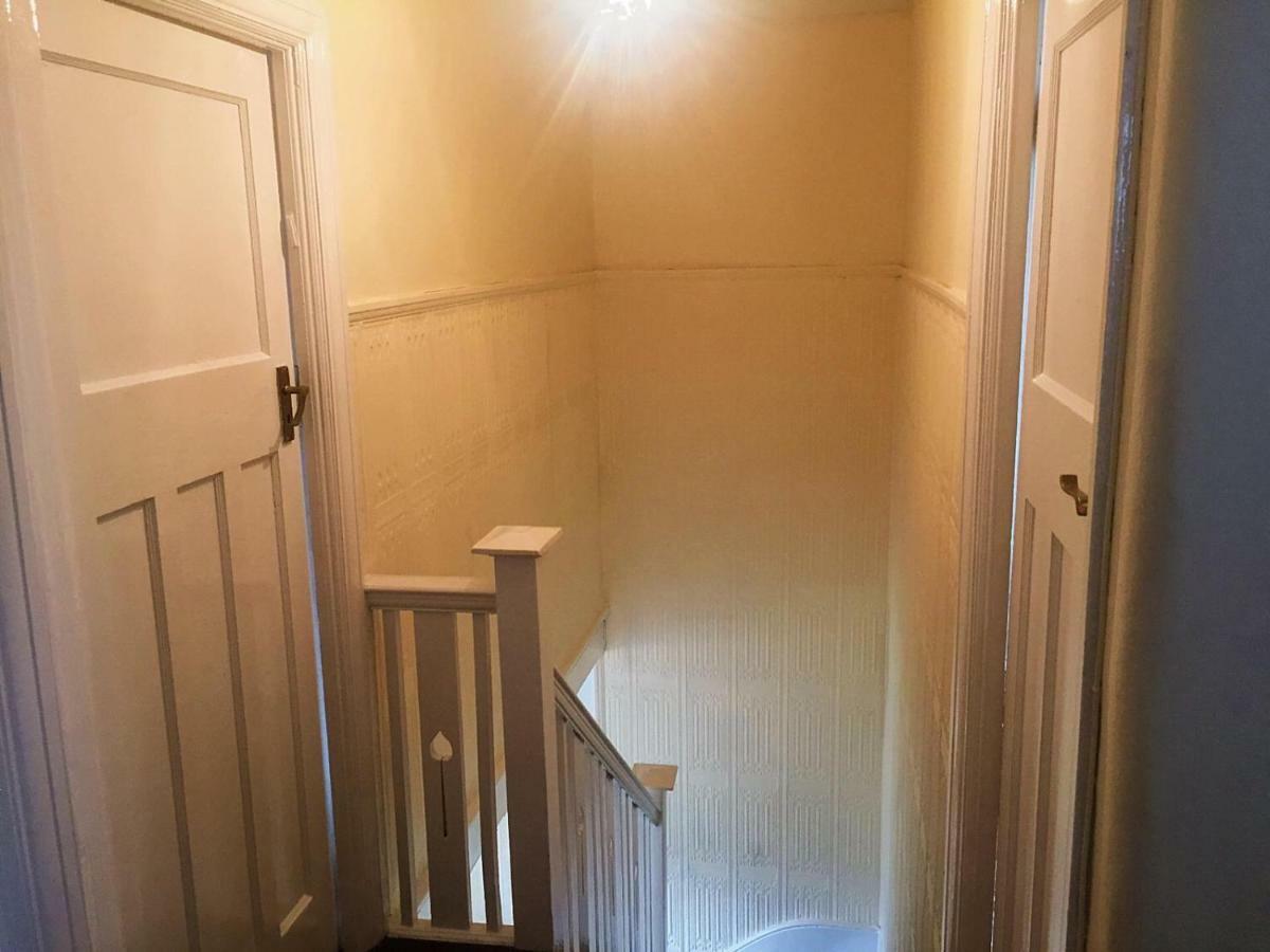 North London Cottage Экстерьер фото