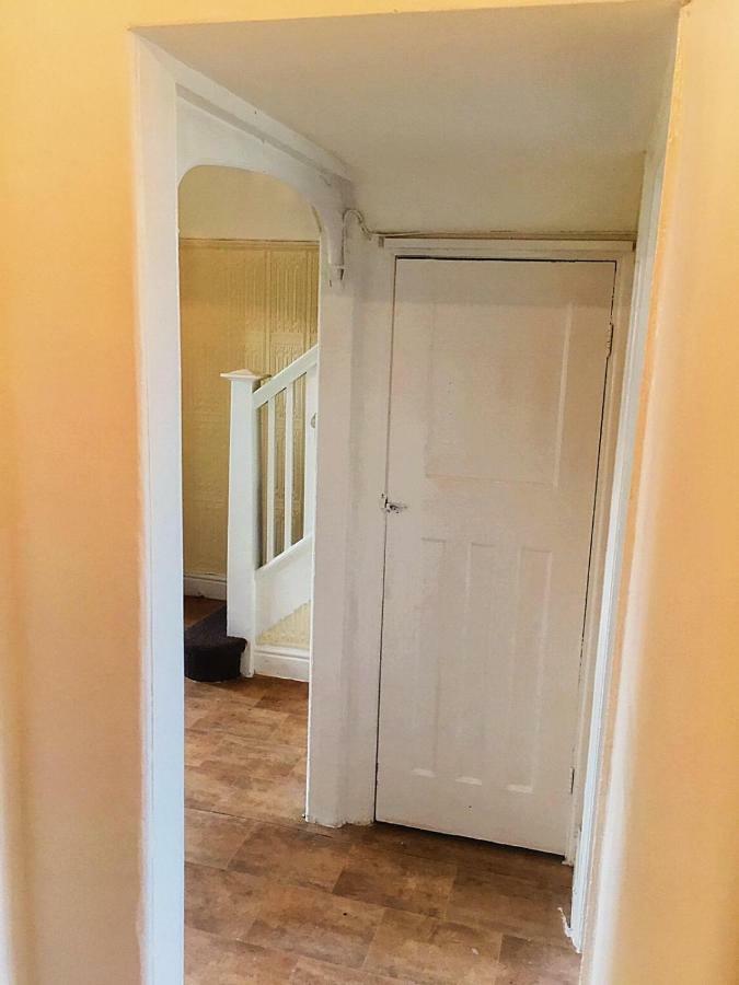 North London Cottage Экстерьер фото
